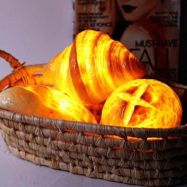 Creative Real-Like Croissant Night Light