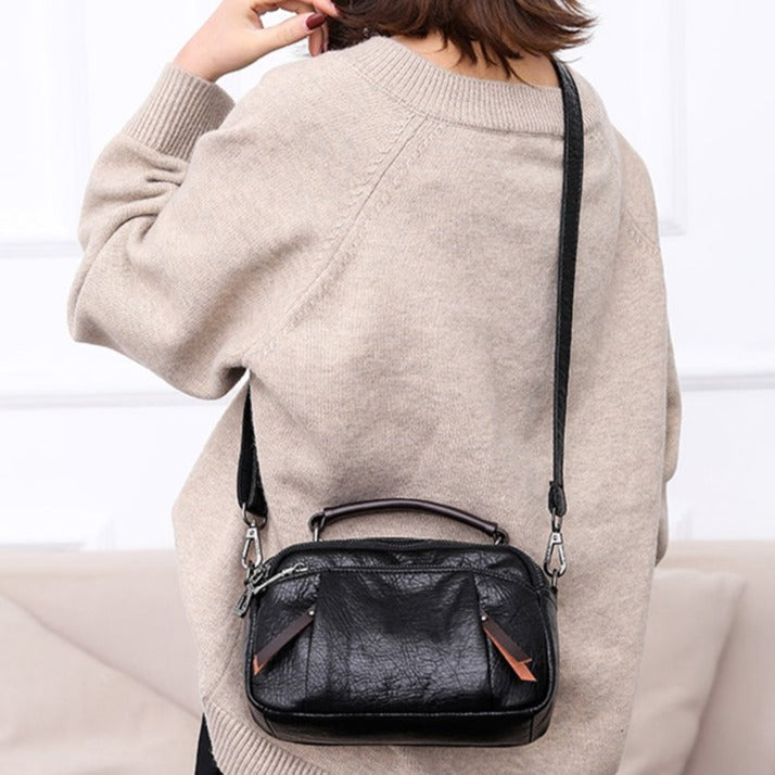 MULTI POCKETS SOFT LEATHER BAG